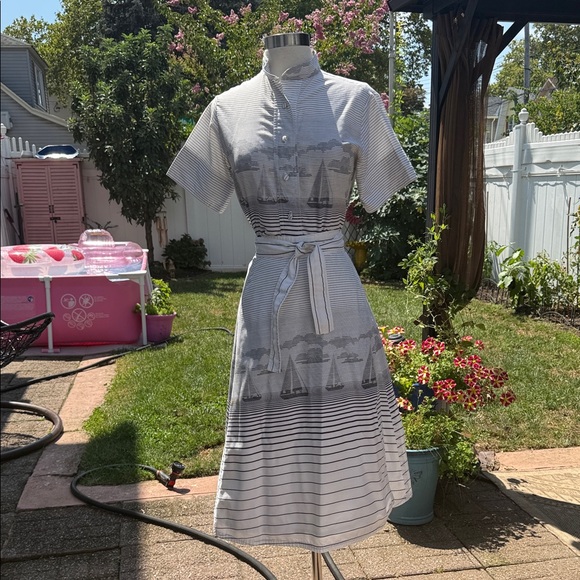 nicola lang originals vintage Dresses & Skirts - Vintage  Gray Striped wrap skirt & top Nautical Design 80’s